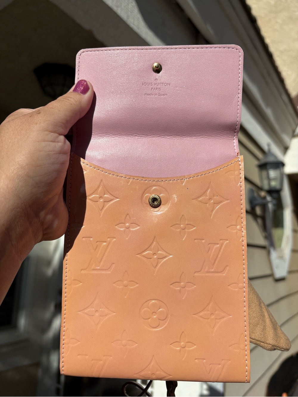 Louis Vuitton Monogram Pink Vernis slim crossbody bag EUC - Picture 9 of 17